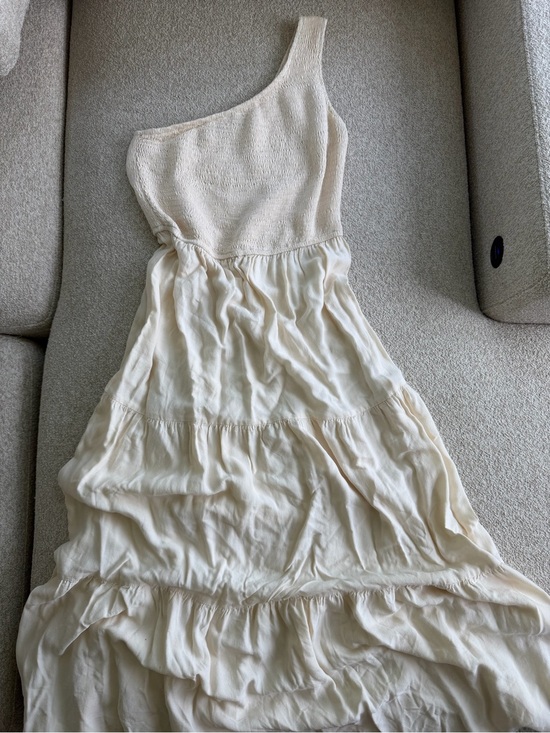 Zesica Dresses & Skirts - One Shoulder Maxi Dress